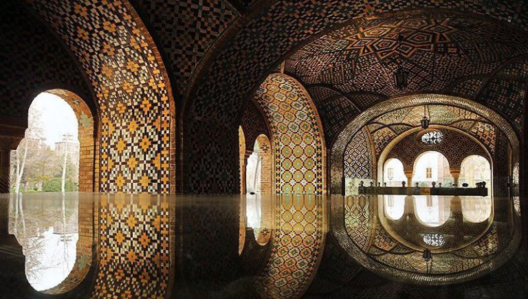 قبر موزه و مقبره