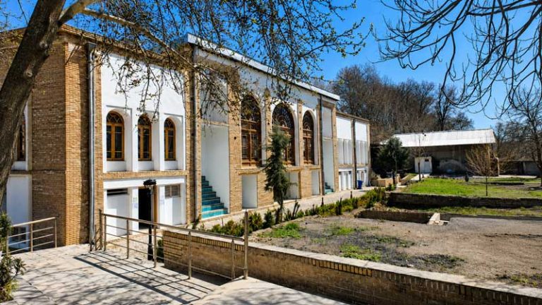 کاخ سلیمانیه کرج