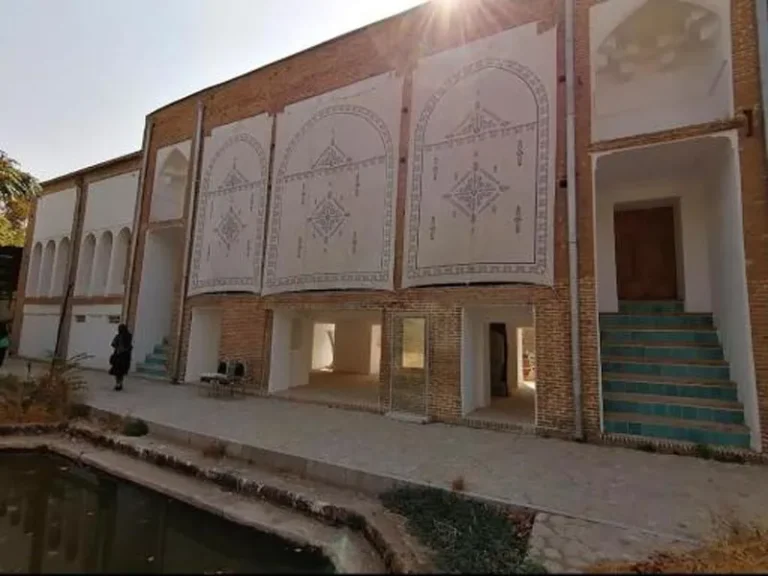 نمایی دیگر از کاخ سلیمانیه