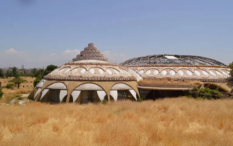 نمای کاخ شمس