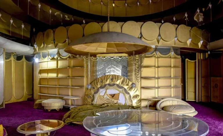 اتاق های کاخ مروارید