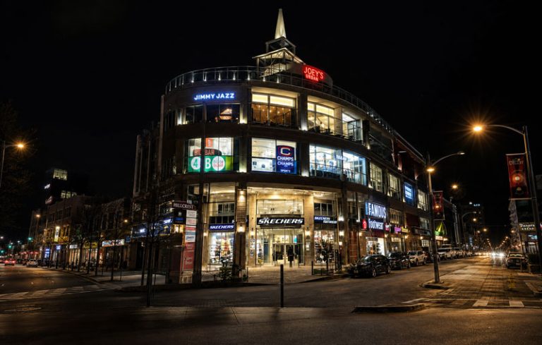 مرکز خرید پاتریس در مهرشهر