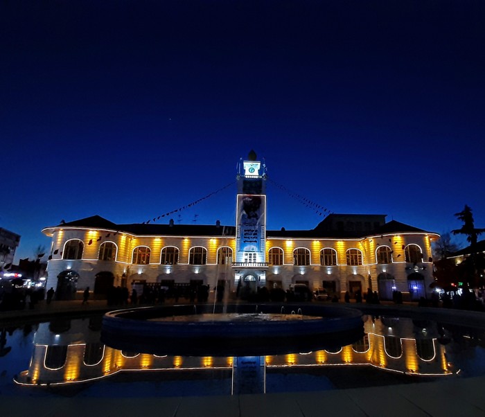 میدان شهرداری رشت
