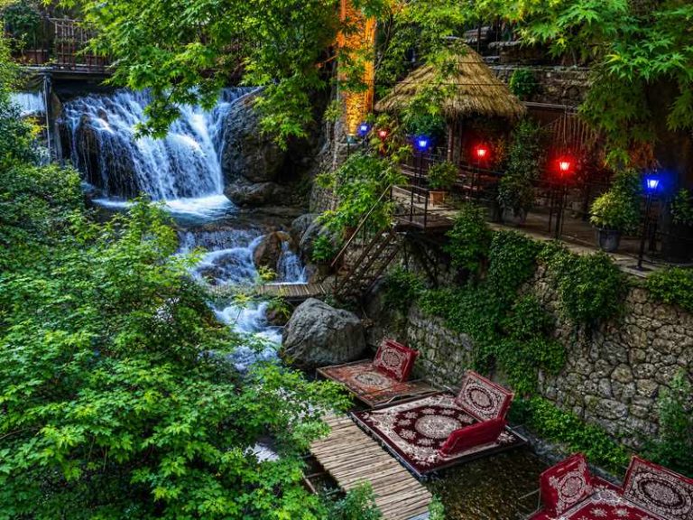 منظره آبشار