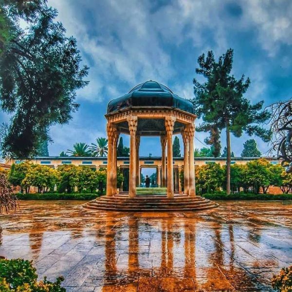 گنبد حافظیه
