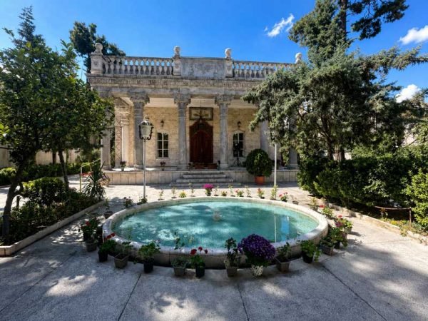 نمای ساختمان