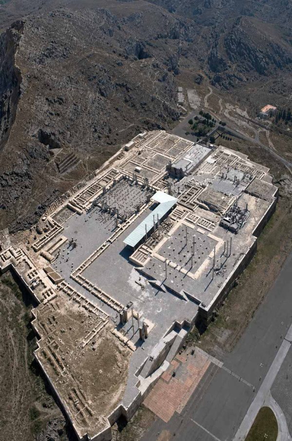 نمای کلی و از بالا
