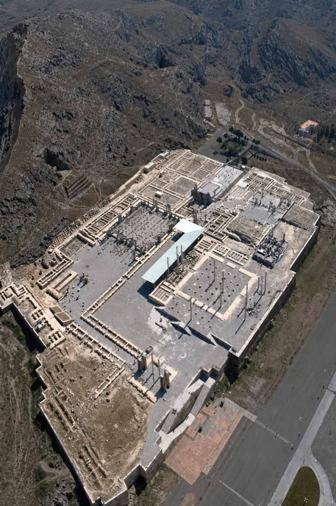 نمای کلی و از بالا