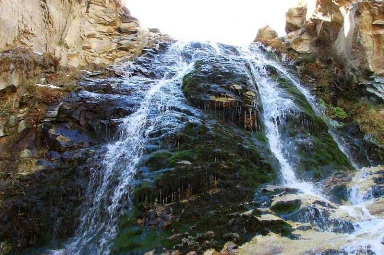 آبشار بکر