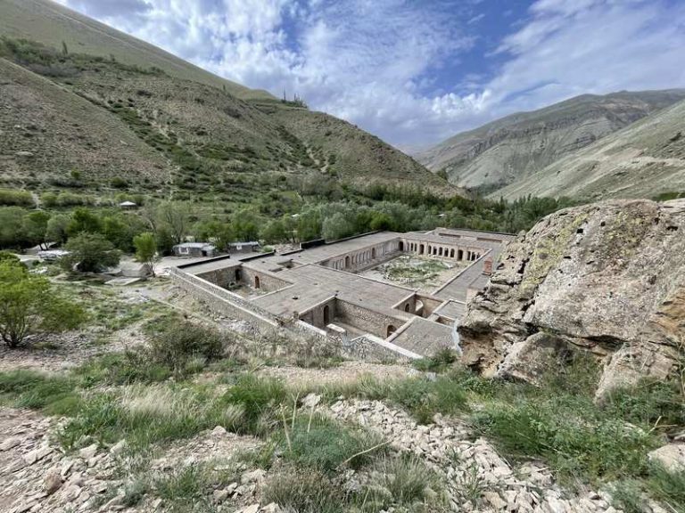 منظره ای از کاخ