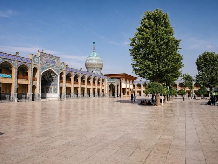 نمای دیگر حرم