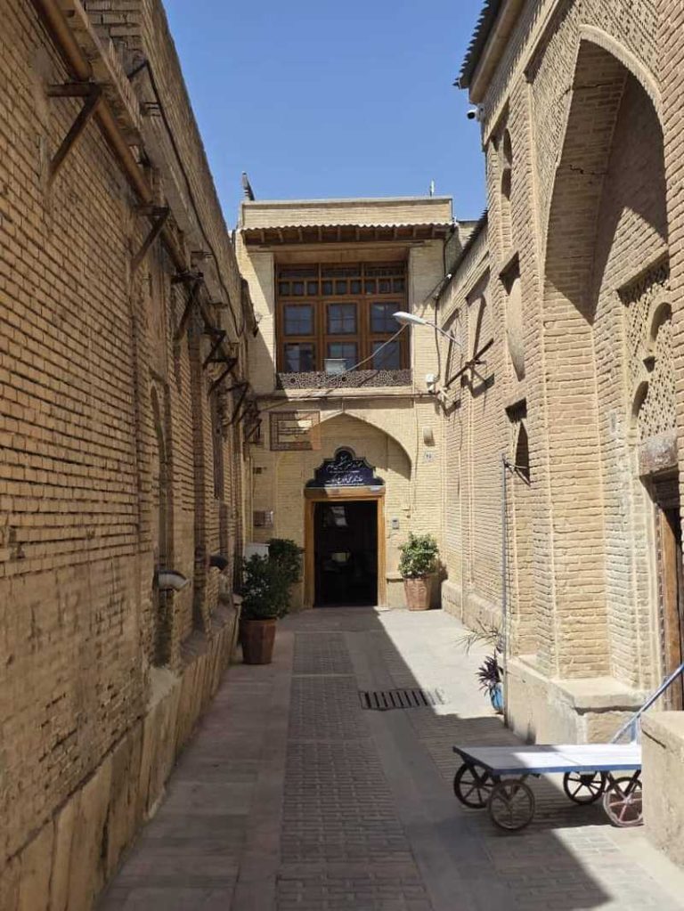 گذر تاریخی موزه