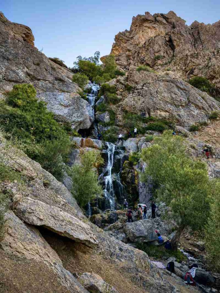 نمای آبشار
