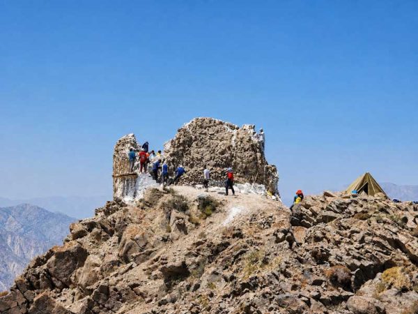 نمای قلعه