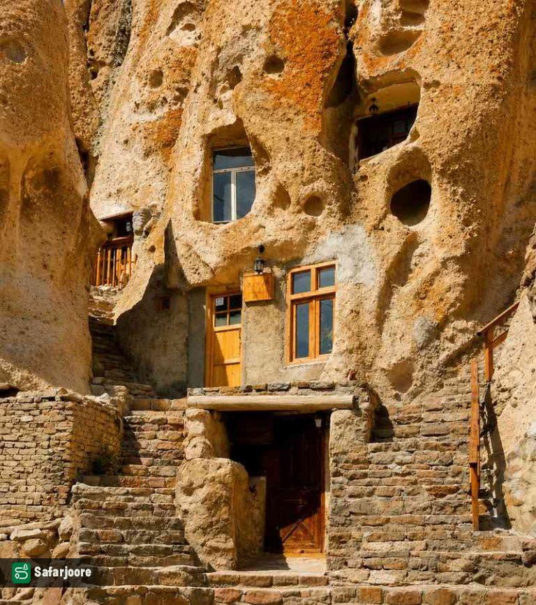 خانه‌های سنگی تاریخی