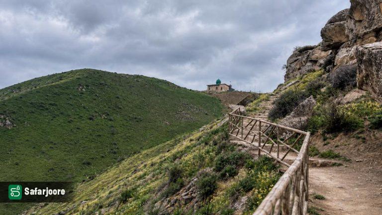 نمای بهاری مسجد