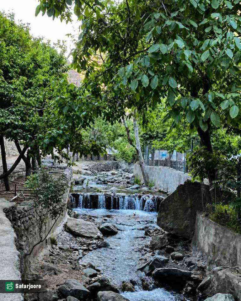 مسیر روان آب