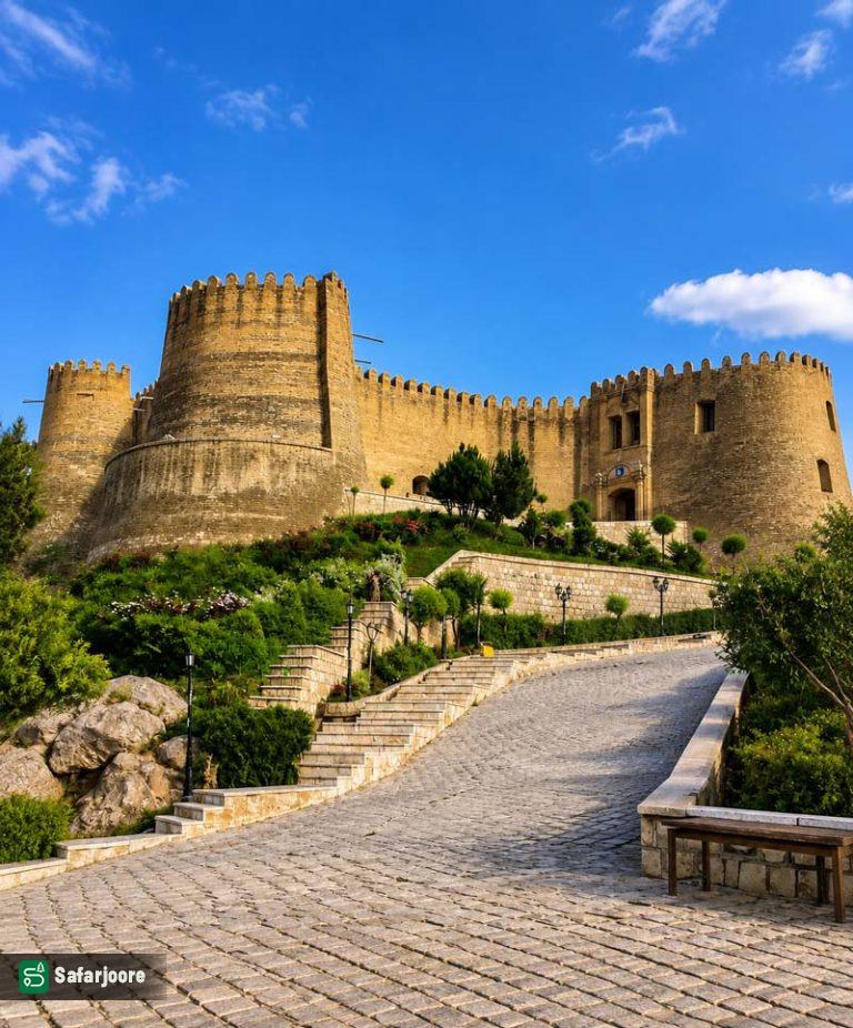 نمای باشکوه دژ